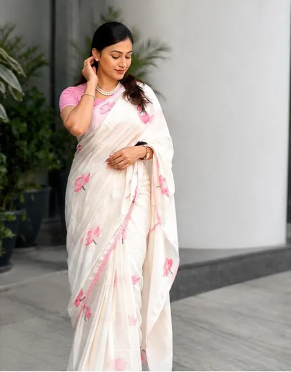 Baby_Pink_Lotus_Saree_for_Women