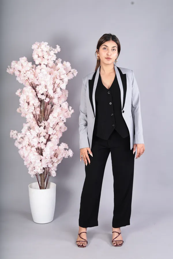 Black_And_Grey_Premium_Shirting_Fabric__3_Piece_Formal_Suit_For_Women