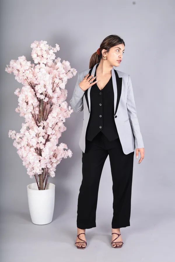Black_And_Grey_Premium_Shirting_Fabric__3_Piece_Formal_Suit_For_Women