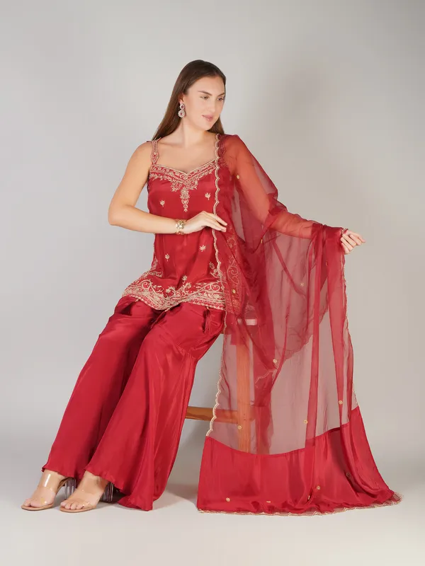 Dabka_&_Stone_Embroidered_Silk_Kurta_Sharara_Set_with_Scalloped_Dupatta