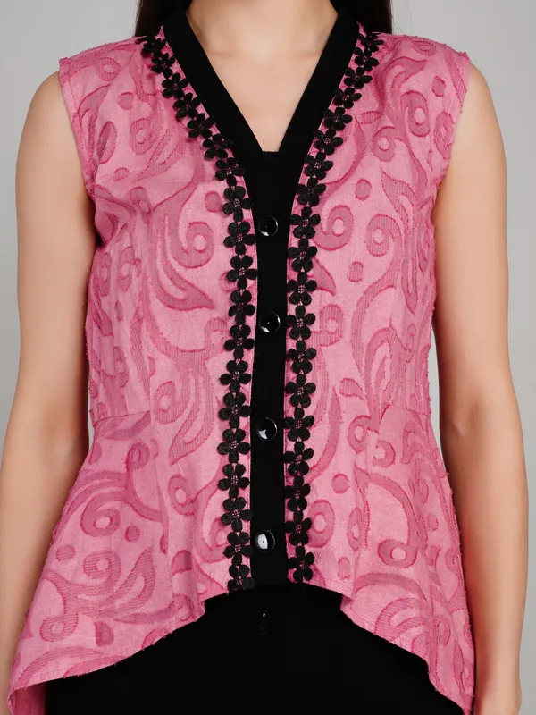 Pink_Cotton_Jacquard_Top_For_Women