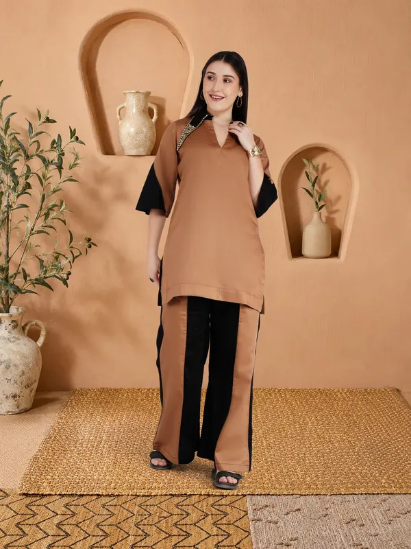 Modern_Geo_Collar_Set