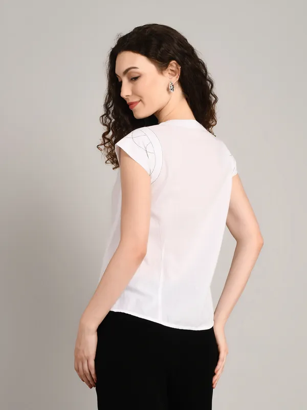 PURE_WHITE_DESIGNER_SLEEVES_SHIRT