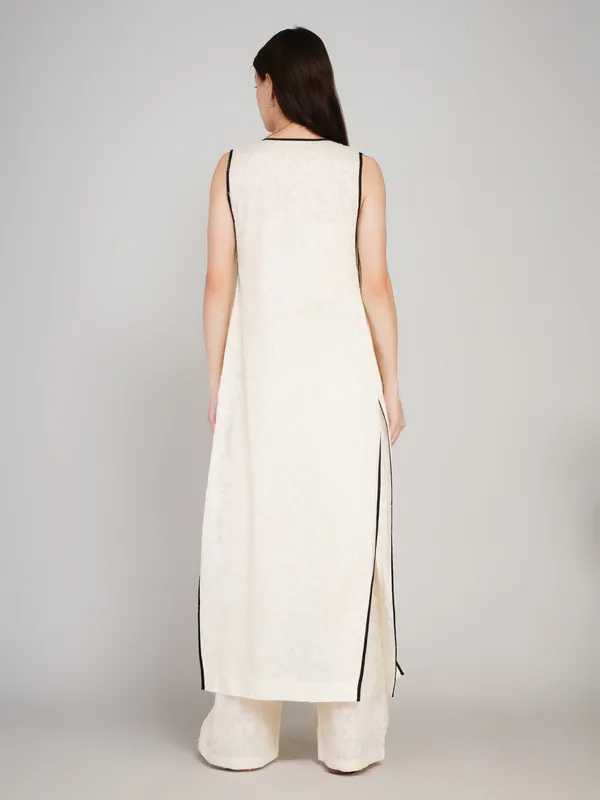 White_Cotton_Jacquard_Three_Piece_Dress_For_Women