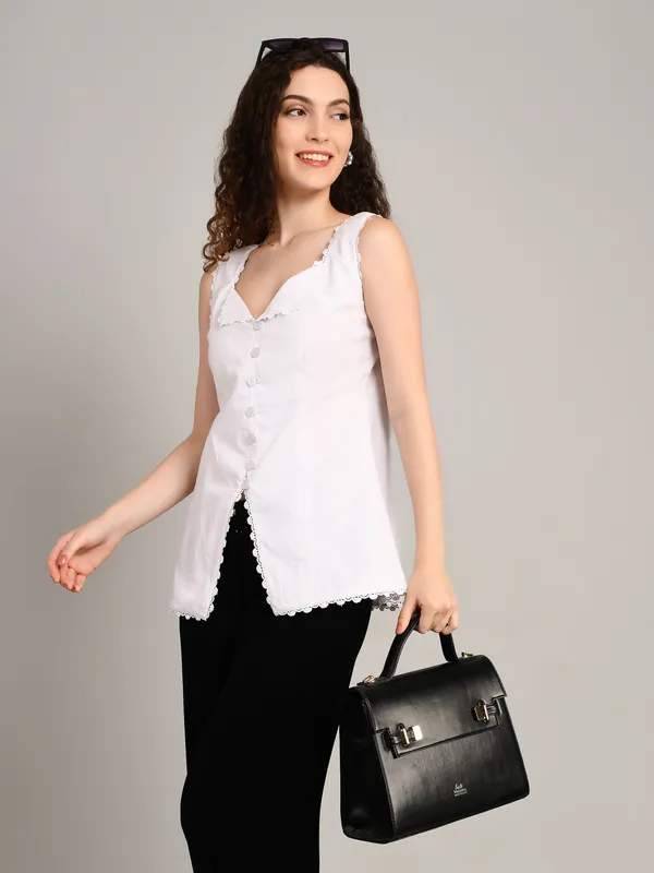WHITE__STYLISH_AND_ELEGANT_COTTON_LACE_TOP