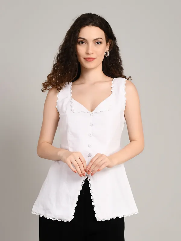 WHITE__STYLISH_AND_ELEGANT_COTTON_LACE_TOP