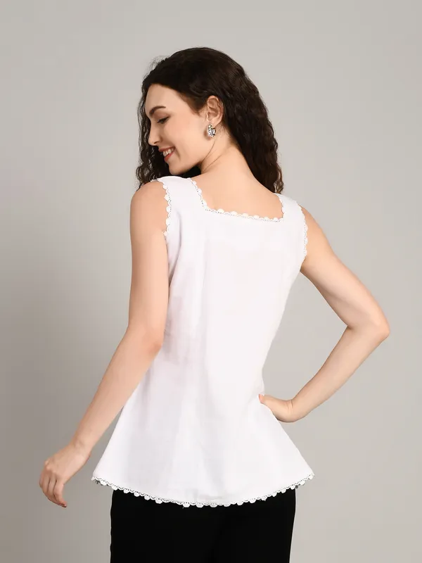 WHITE__STYLISH_AND_ELEGANT_COTTON_LACE_TOP