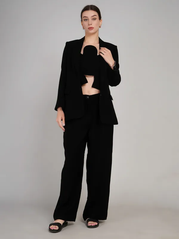Black_Premium_Fabric_Suit_Set_For_Women