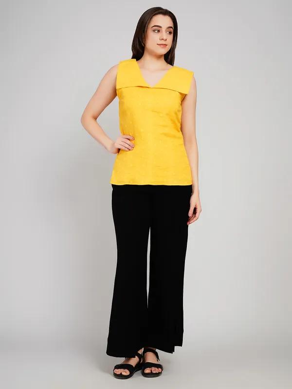 Yellow_Breathable_Pure_Cotton_Stylidh_Collar_Top_For_Women