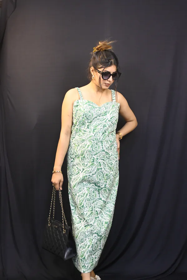 White_Cotton_One_Piece_For_Women