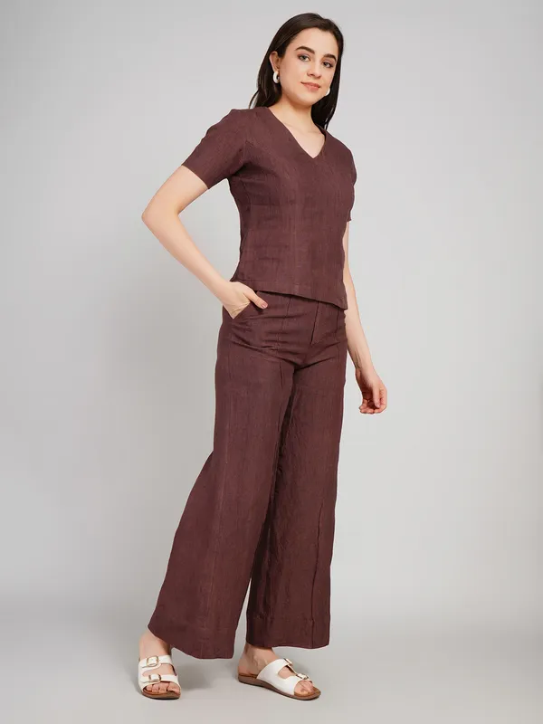 Brown_Linen_Fabric_Co_Ord_Set_For_Women