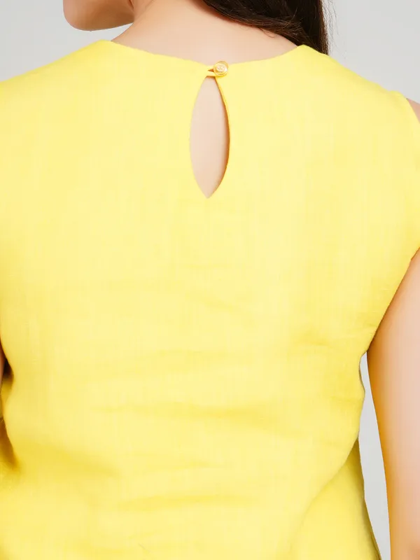 Yellow_Pure_Linen_Cord_Set_For_Women