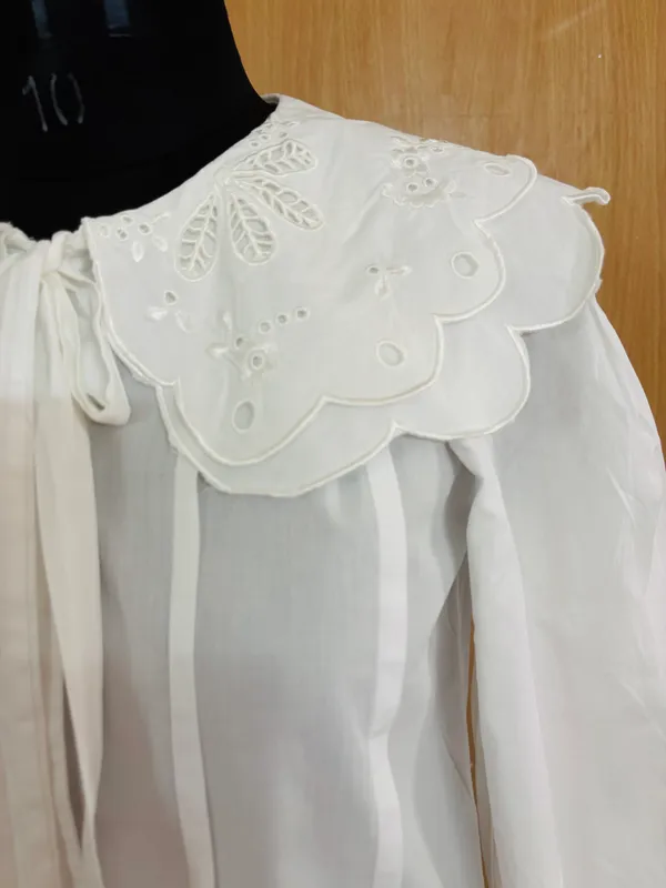Women__White_Color_Pure_Cotton__Fabric__Schiffli_Emroidered_Scallop_Collar_Designer_Shirt