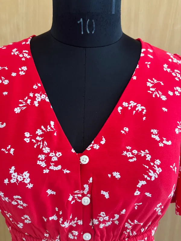 Women__Red_Color_DItsy_Floral_Printed_Laila_Top