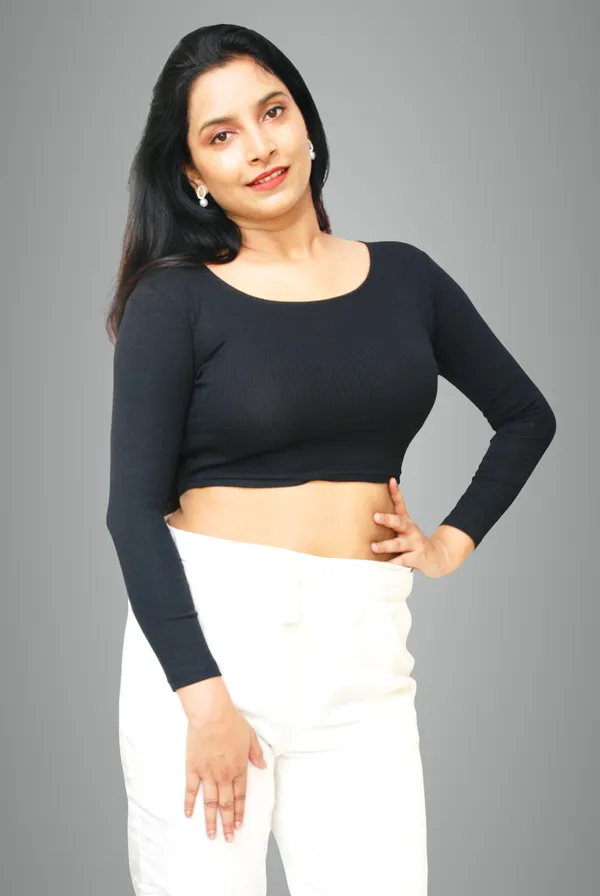 Black_Full_Sleeve_Ribbed_Fabric_Crop_Top_For_Women