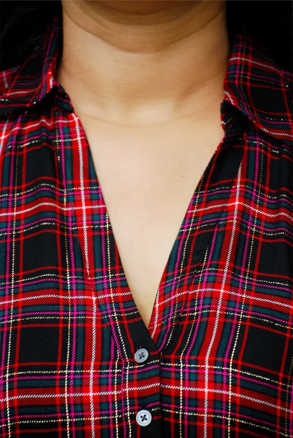 Red_And_Black_Check_Pattern_Shirt_For_Women