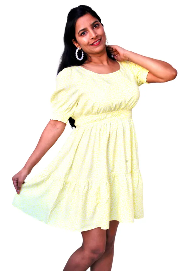 Yellow_Printed_Tiered_Short_Dress_For_Women