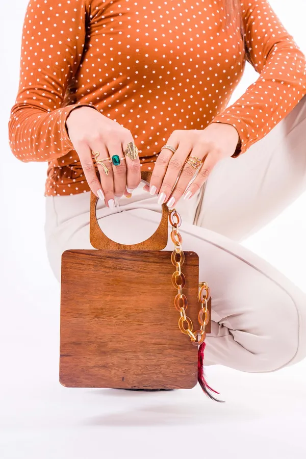Brown_Suitcase_Style_Square_Handbag_In_Acacia_Wood_For_Women
