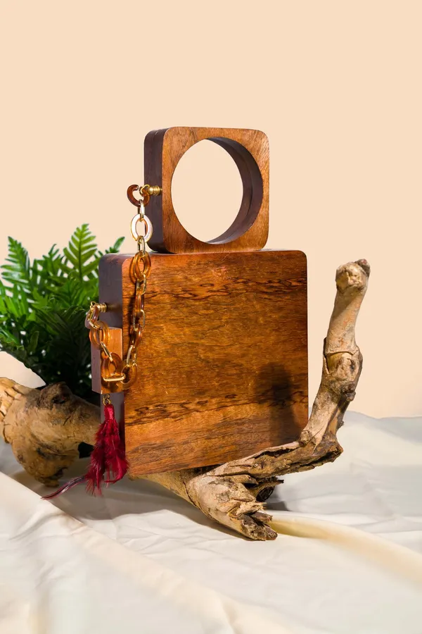 Brown_Suitcase_Style_Square_Handbag_In_Acacia_Wood_For_Women