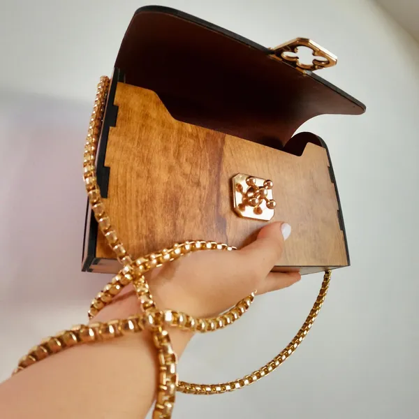 Brown_Lasercut_Royal_Raja_Rani_Mdf_Handbag_For_Women