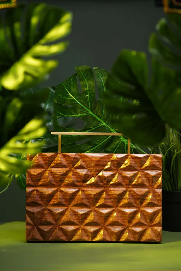 Brown_Hand_Carved_Triangle_Pattern_Bag_With_Rectangular_Handle_For_Women