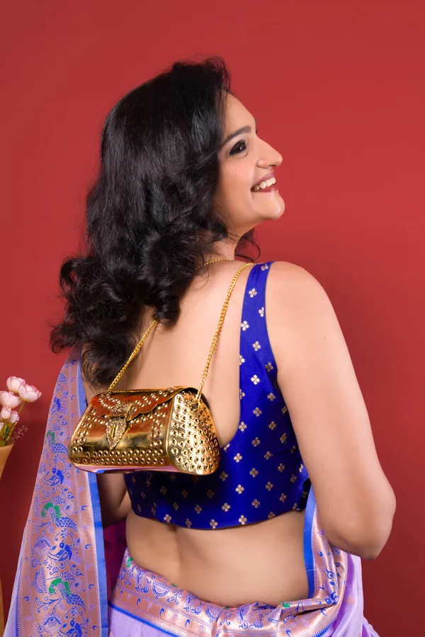 Gold_Punched_Rivet_Gold_Brass_Bag_For_Women