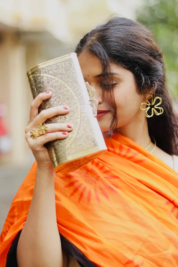 Gold_Mandala_Brass_Ethnic_Clutch_For_Women