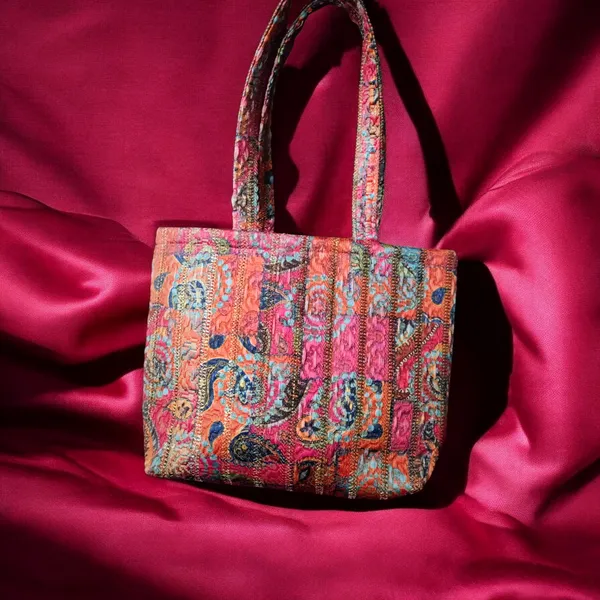 Pink_Tote_Bag_In_Imported_Fuscia_Jacquard_Fabric_With_Frill_Borders_For_Women