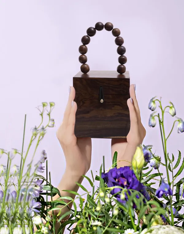 Brown_Chic_Cube_Bag_With_Beaded_Handle_For_Women