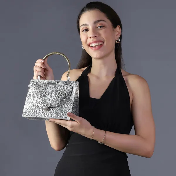 Silver_Traingle_Hammered_Brass_Handbag_In_Antique_Silver_Finish_For_Women