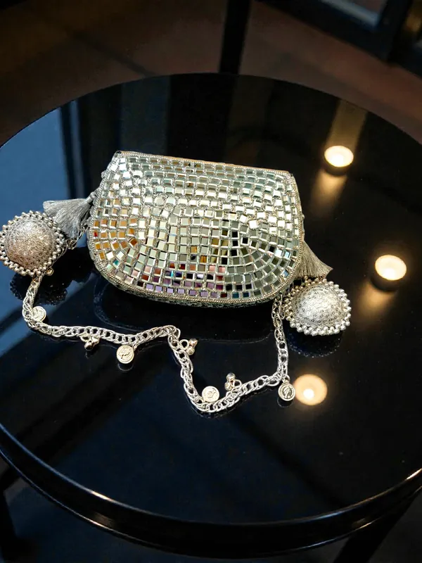 Silver_Sheesh_Mahal_Glass_Mosaic_Brass_Bag_In_Silver_Tone_For_Women