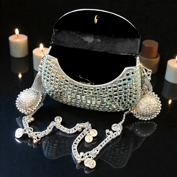 Silver_Sheesh_Mahal_Glass_Mosaic_Brass_Bag_In_Silver_Tone_For_Women