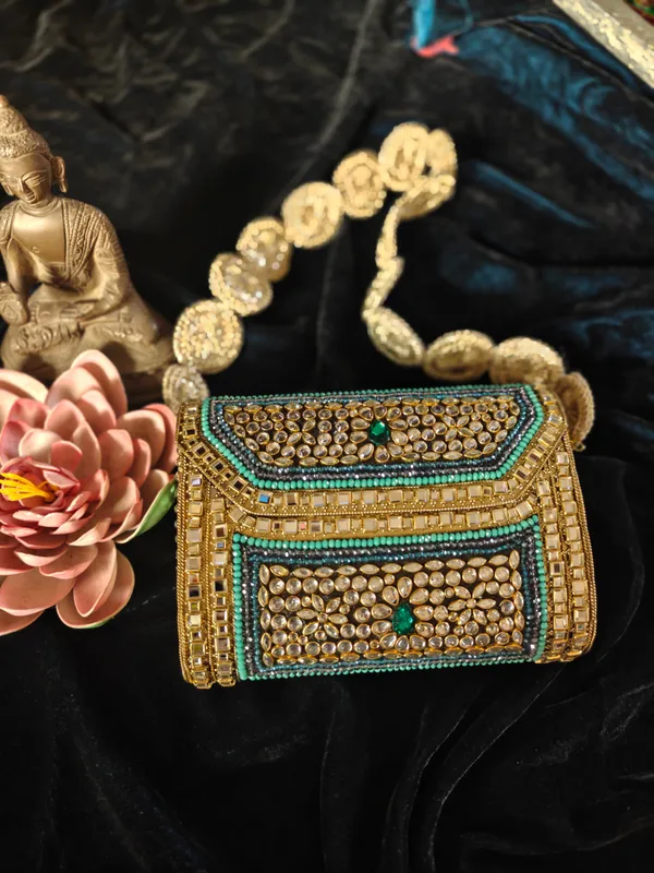 Green_Sheesh_Mahal_Noor_Bag_In_Kundan_And_Glass_For_Women