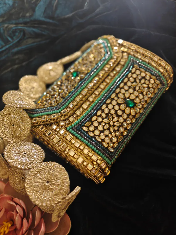 Green_Sheesh_Mahal_Noor_Bag_In_Kundan_And_Glass_For_Women
