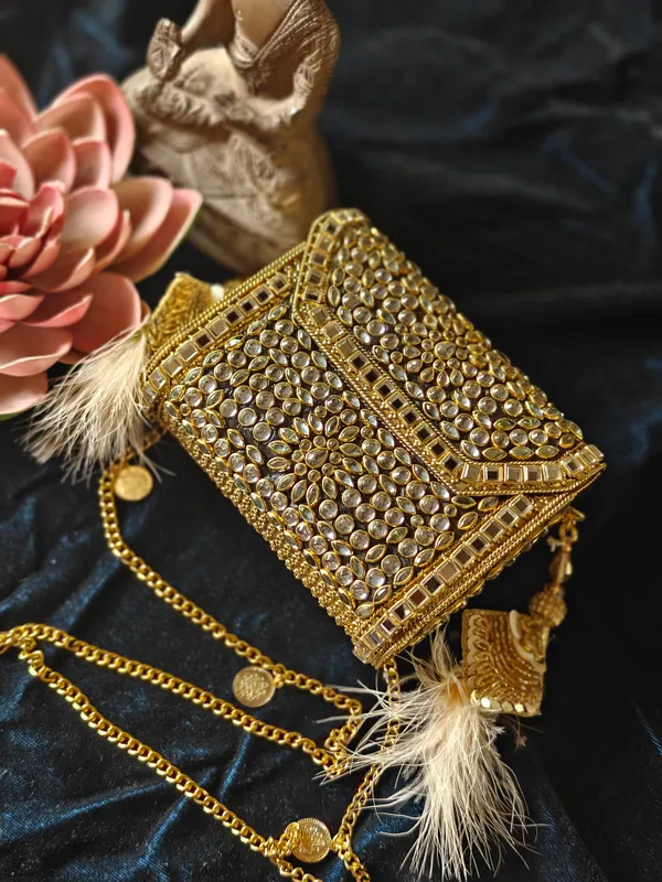 Gold_Sheesh_Mahal_Miniature_Sitara_Clutch_For_Women