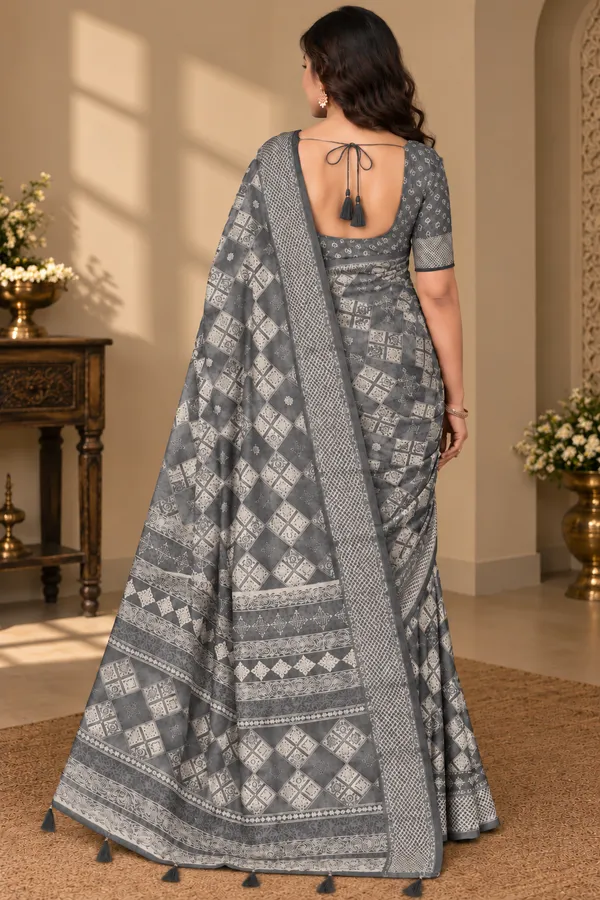 Grey_Georgette_Geometric_Print_Saree_For_Women
