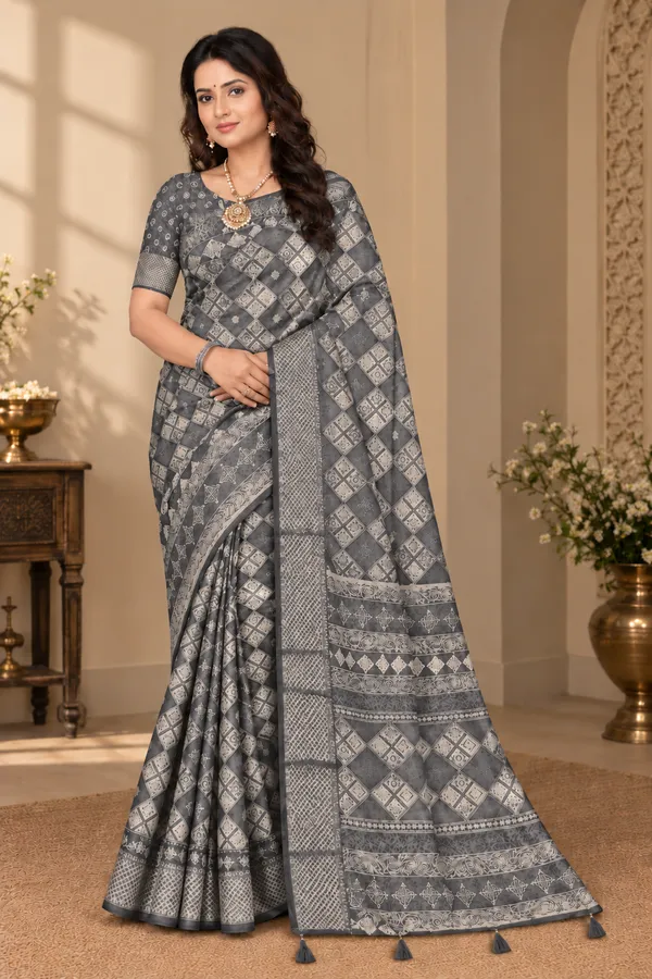 Grey_Georgette_Geometric_Print_Saree_For_Women