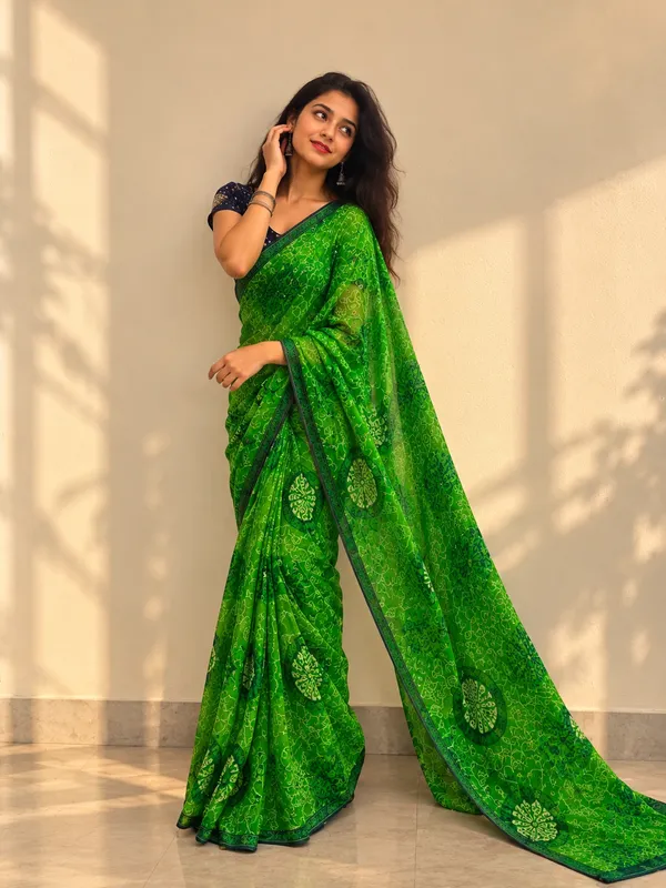 Green_Georgette_Printed_Saree_For_Women