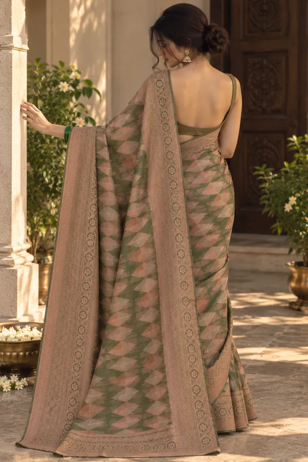 Green_Georgette_Geometric_Print_Saree_For_Women