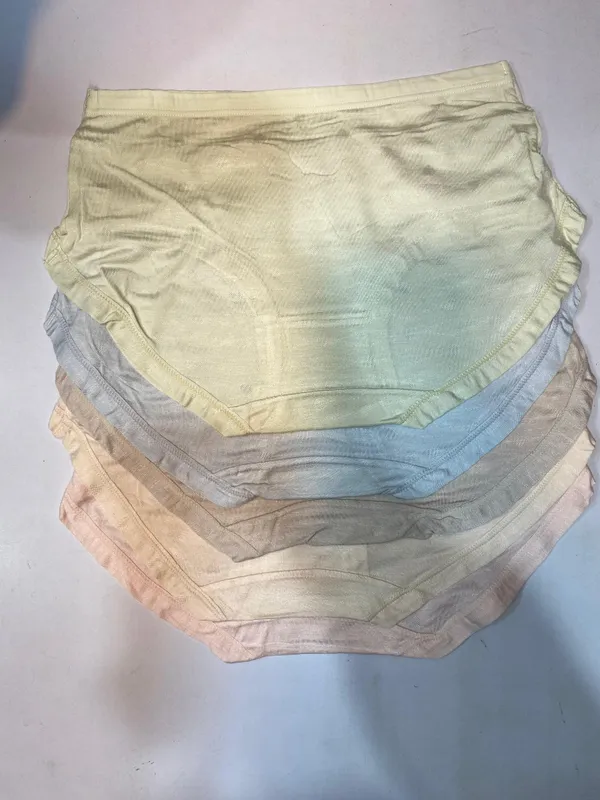 Multicolor_Cotton_And_Spandex_Underwear_For_Women_(Pack_of_5)