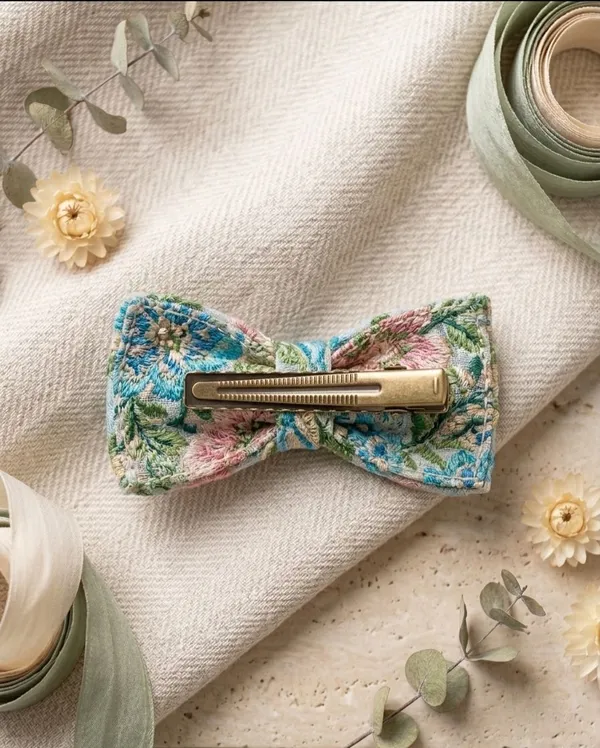 Sky_Blue_Cotton_Linen_Floral_Embroidered_Alligator_Clip_Bow_For_Women