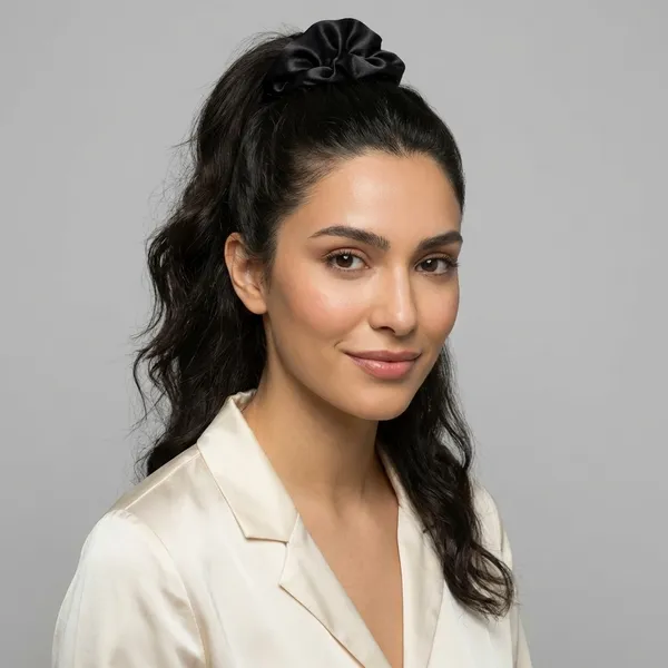 Black_Cotton_Linen_Satin_Scrunchie_For_Women_(Pack_Of_2)