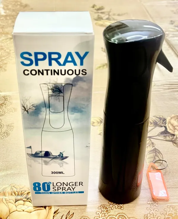 Plastic_Mist_Water_Spray_Bottle_For_Gardening_And_Salon
