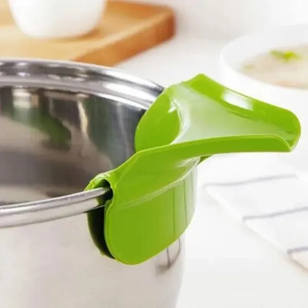 Silicone_Silicon_Spout_For_Pan_Bowl_For_Kitchen