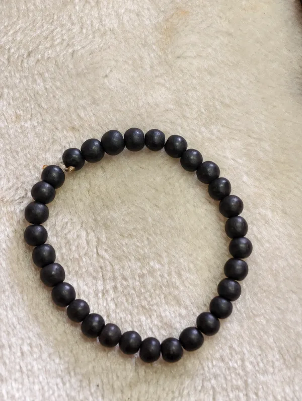 Black_Karungali_Ebony_Wood_8_Mm_Beads_Spiritual_Bracelet_For_Men_And_Women