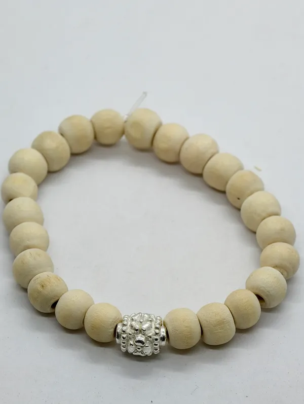 Silver_And_Light_Brown_Tulsi_Band_8_Mm_Beads_Spiritual_Wrist_Band