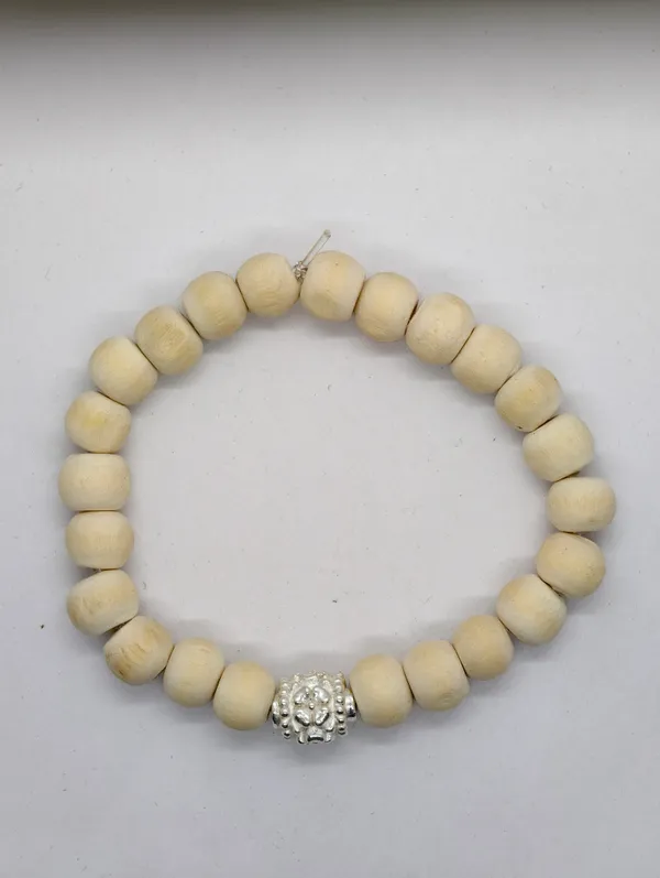 Silver_And_Light_Brown_Tulsi_Band_8_Mm_Beads_Spiritual_Wrist_Band
