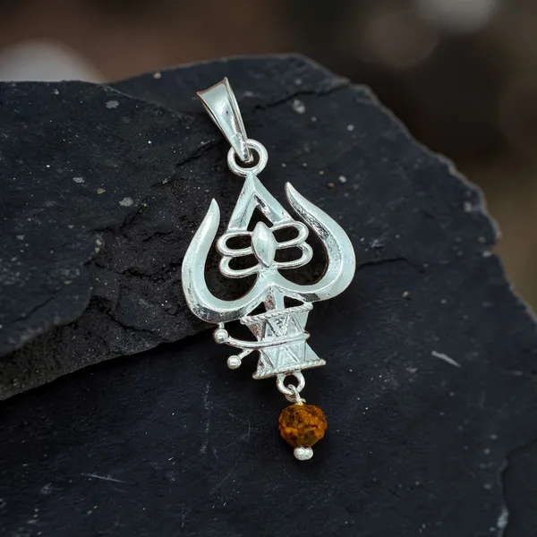 Silver_Trishul_Pendant_For_Unisex