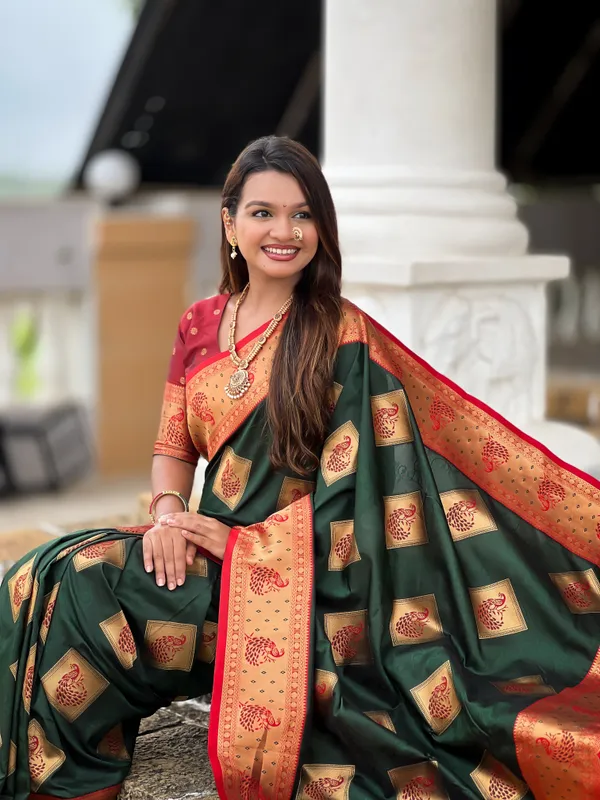 Green_Soft_Banarasi_Silk_Saree_With_Zari_Weaving_Meenakari_Design_All_Over_The_Saree_And_Contrast_Weaving_Rich_Pallu_With_Contrast_Weaving_Border_And_Tassels_Attached_At_Pallu_And_Blouse_For_Women
