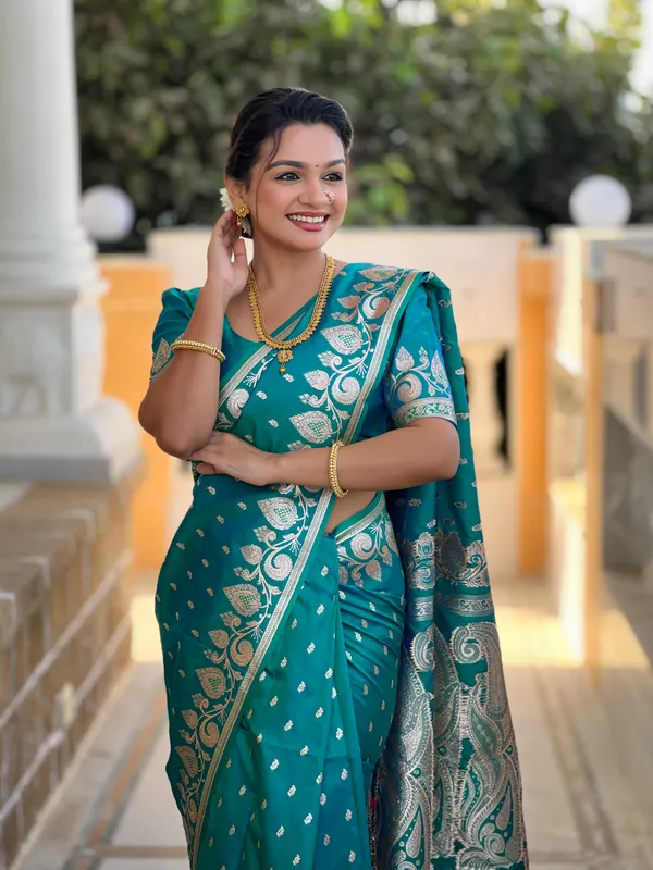 Rama_Soft_Banarasi_Silk_Saree_With_Zari_Weaving_Design_All_Over_The_Saree_And_Zari_Weaving_Rich_Pallu_With_Meenakari_Weaving_Border_And_Tassels_Attached_At_Pallu_End_Blouse_For_Women
